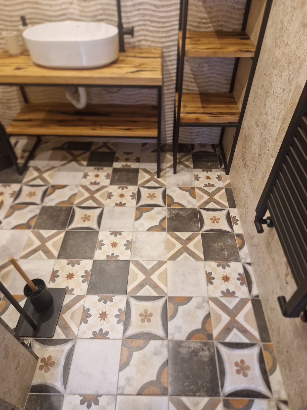 Лепене на плочки в баня Екзарх 1