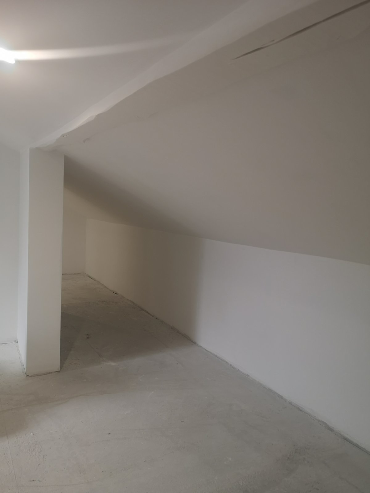 Шпакловане на стая