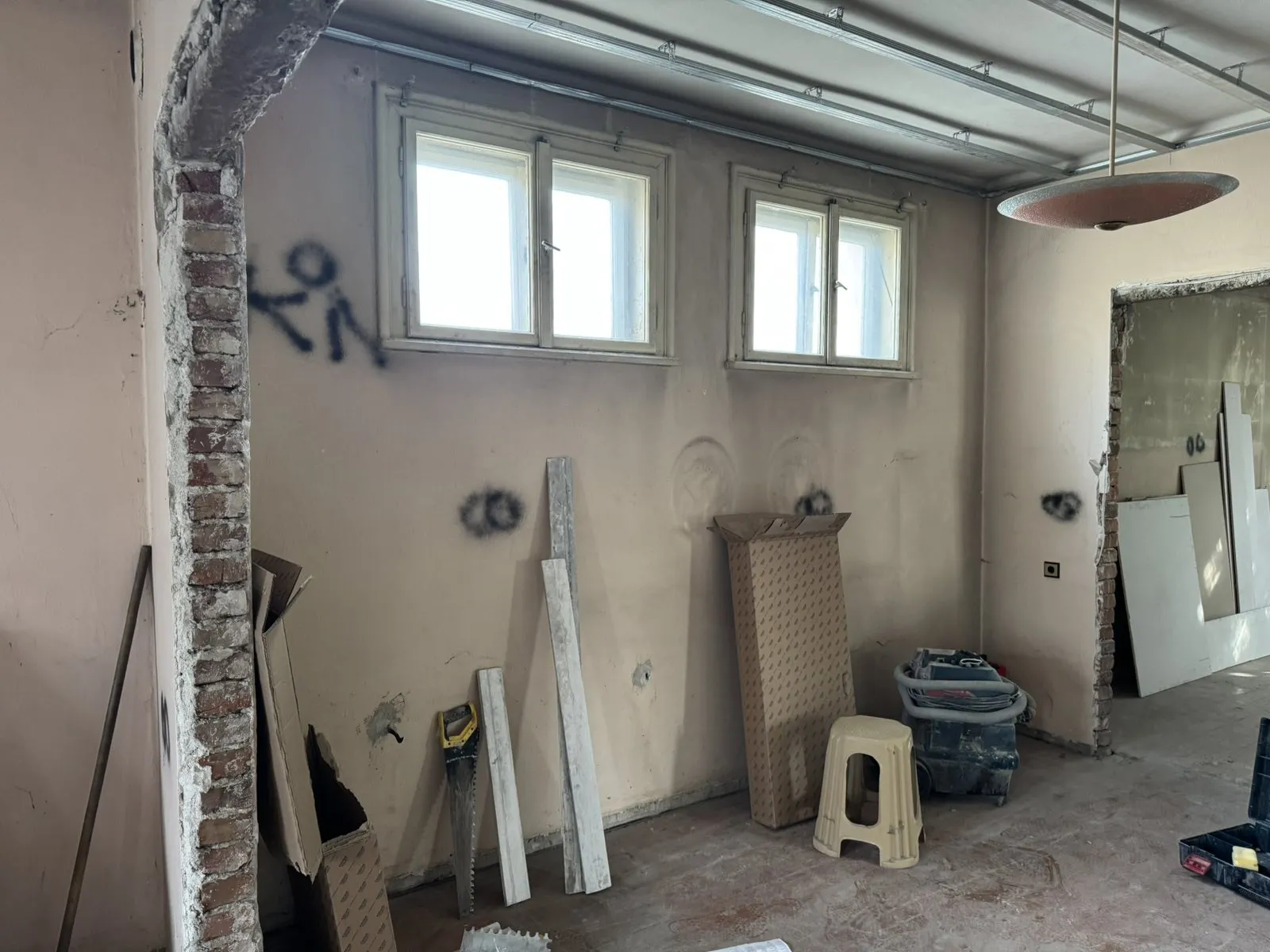 Ремонт апартамент - къртене, извозване, чистене